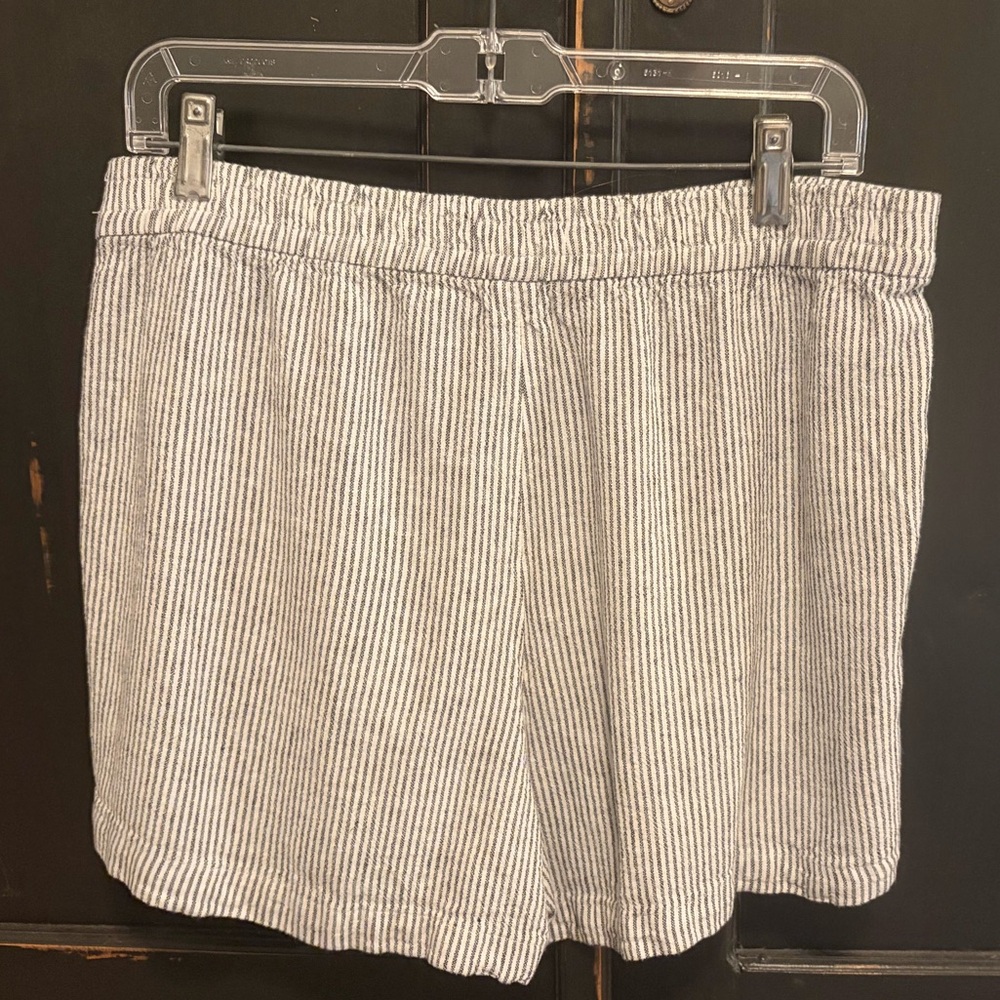 J.Crew Linen Blend Drawstring Shorts - Picture 3 of 6